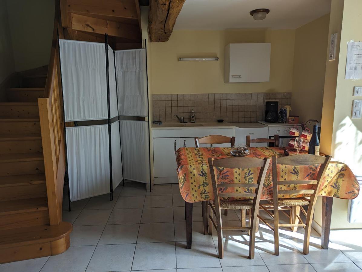 Domaine viticole Philippe Deschamps Bed & Breakfast Beaujeu  Exterior foto